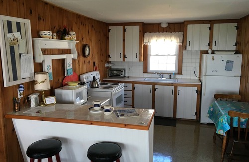 Southern Coast Cottage | Oceanfront 3 Bedroom Cottage