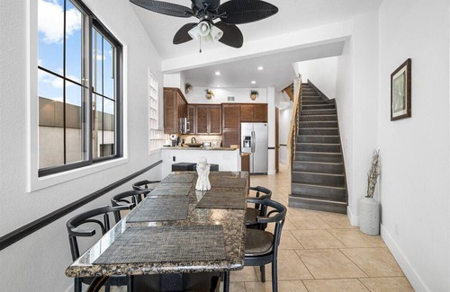 West Newport House | Oceanfront 5bd/3ba Townhome ON THE SAND