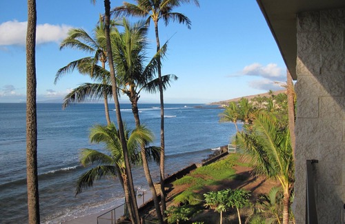 Maalaea Condo | Oceanfront Affordable Luxury ~ 2 Bed/Bath En Suite Style ~ Top Floor