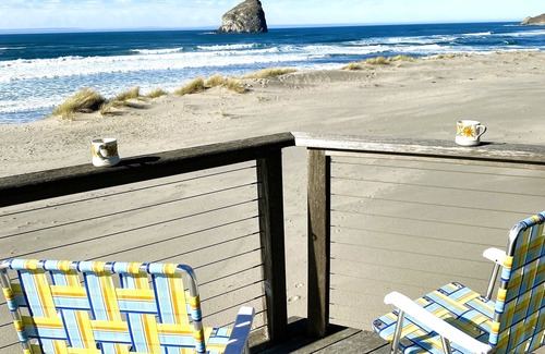 Kiwanda Shores House | OCEANFRONT-An Invitation to Unobstructed Ocean Views