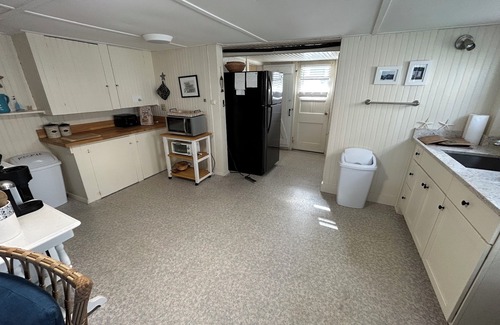 Wells Beach Apartment | Oceanfront apartment. 2 bedrooms. Steps to the beach