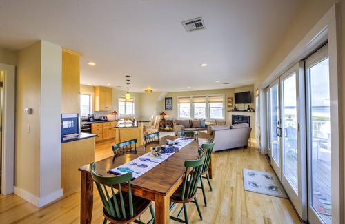 Sagamore Beach House | Oceanfront at Sagamore Beach, Updated Home with Gorgeous Views