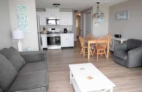 Old Orchard Beach Condo | Oceanfront/Beachfront Condo on Old Orchard Beach