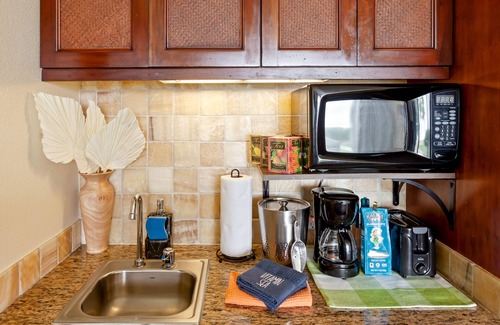 Kapaa Apartment | Oceanfront Bliss at the Islander on the Beach — Trusted Host, New on VRBO!