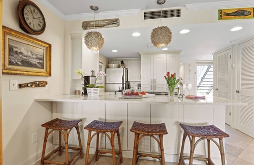 Sawgrass Condo | Oceanfront Bliss – charming Surf Villas condo in Sawgrass, FL