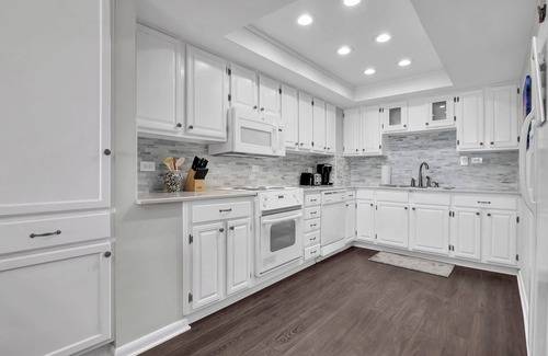 Wrightsville Beach Condo | Oceanfront Condo at Station One – Ocean Views, Pool, and Tennis!