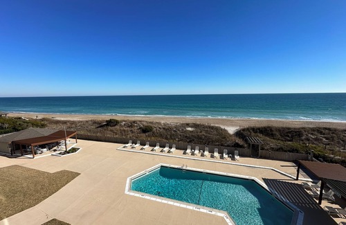 Wrightsville Beach Condo | Oceanfront Condo with Pool, Tennis/Pickleball, Cabana
