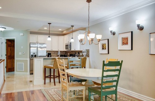 Kill Devil Hills Condo | Oceanfront Condo! Indoor Pool & Hot Tub! Kill Devil Hills, NC