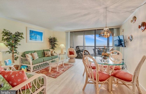 North Ocean City Condo | Oceanfront Condo, 1 Bedroom, 1 Bath, 1 Half Bath, Sleeps 4