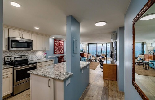 Maalaea Condo | Oceanfront condo with pool | Central Maui