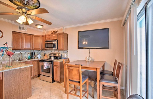 North Beach Condo | Oceanfront Corpus Christi Condo w/Pool!