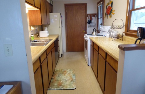 West Tremont House | Oceanfront Cottage - spectacular Views Minutes from Acadia National Park