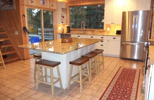 Swans Island House | Oceanfront Cove Adventure for up to 12. Gorgeous setting. 500’ of waterfront.