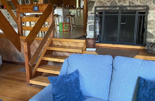 Swans Island House | Oceanfront Cove Adventure for up to 12. Gorgeous setting. 500’ of waterfront.