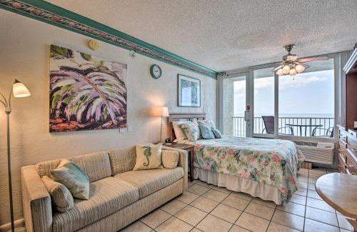 Daytona Beach Shores Apartment | Oceanfront Daytona Beach Studio with Balcony