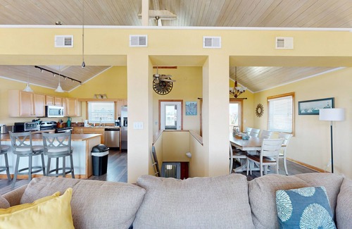 Waves House | Oceanfront, dog-friendly house with private hot tub, pool, AC, & lovely views
