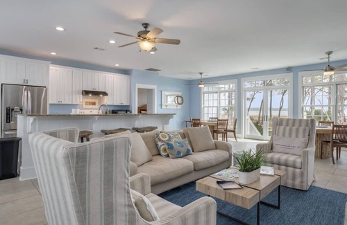 Melrose on the Beach House | Oceanfront Dream on Daufuskie: 6BR Beachfront Home