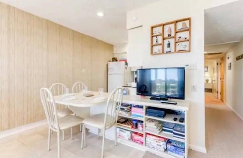 Duck Apartment | Oceanfront. Duck. Affordable.