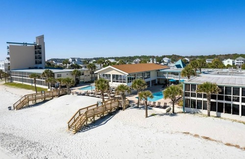 Litchfield by the Sea Apartment | Oceanfront Escape with Private Porch 1st Floor