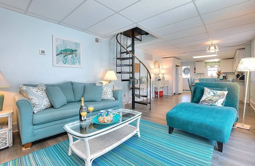 Holden Beach Cottage | Oceanfront. Heated Saltwater Pool. Perfect For A Small Family.