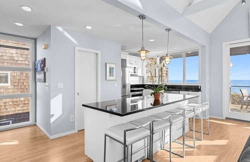 Montauk House | Oceanfront Home In Downtown Montauk! Private Ocean Beach Path!