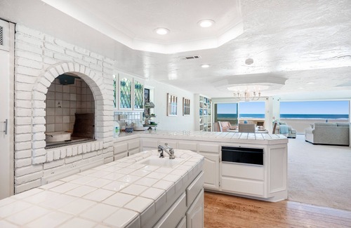 Hollywood Beach House | Oceanfront Home with Giant Picture Windows, Gas Fireplace, and Free WiFi