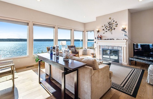 Oak Harbor House | Oceanfront Home with Gorgeous Views, Easy Beach Access, Peaceful Location