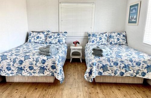 North Myrtle Beach House | OCEANFRONT HOUSE ON THE SAND 2 Kings 4br 4ba 3rd Floor of Triplex SLEEP 12 PGP3