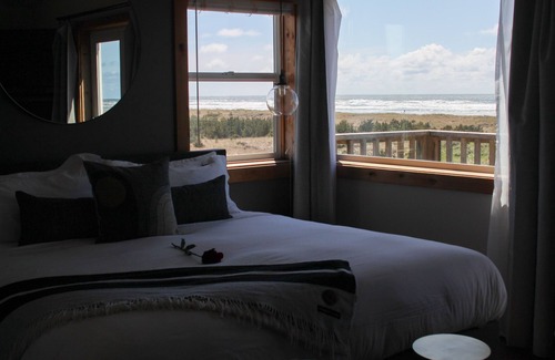 Long Beach Hotel | Oceanfront Inn at Discovery Coast