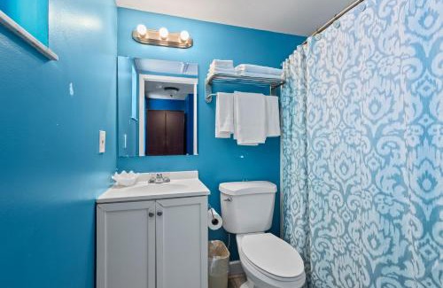 Fort Pierce House | Oceanfront Inn Room #19- Ocean View Balcony King Bed