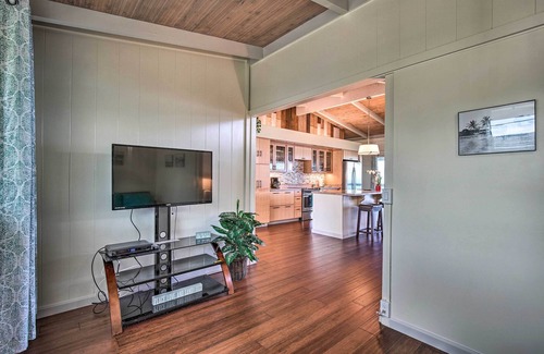 Historic Kailua Village House | Oceanfront Kona Home w/Beach Access & Views!
