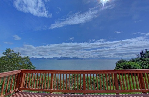 Homer Apartment | Oceanfront Luxury Apartment Overlooking Kachemak Bay and Homer Spit!