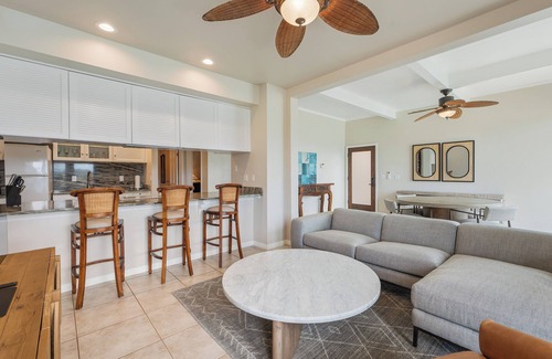 Lihue Apartment | Oceanfront Luxury | Relax in Style, Walk to Kalapaki Beach & Hiking Trails