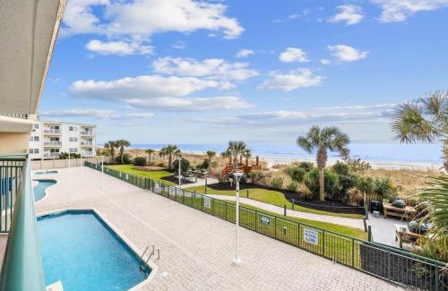 Windy Hill House | Oceanfront Luxury Top Location w Lazy River Pool Grills