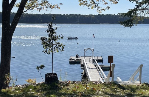 Mid-Coast and Islands Cottage | Oceanfront Maine Cottage w/ Shared Dock. Mere Point Peninsula; near Brunswick