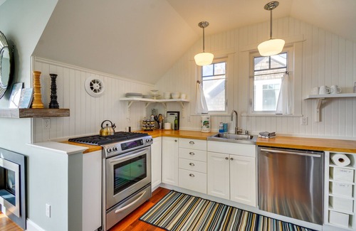 Moclips House | Oceanfront Moclips Retreat w/Beach Access & View!