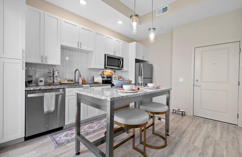 Daytona Beach Condo | Oceanfront Oasis Daytona Beach 1BR/1BA - Road View #339