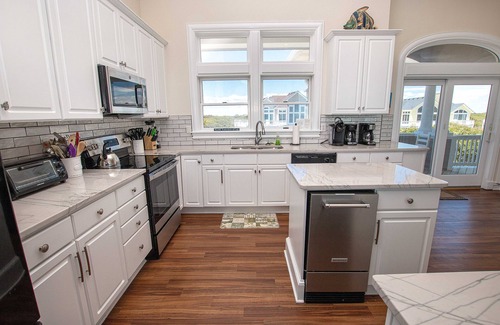 Pine Island House | OCEANFRONT, Ocean Views, ELEV, Pool, Pool Table, Priv Beach Access, PI187, Right On The Beach