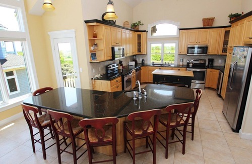 Pine Island House | OCEANFRONT, Ocean Views, Pool, Rec Rm, PI244, Ashcroft
