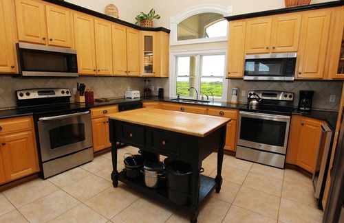 Pine Island House | OCEANFRONT, Ocean Views, Pool, Rec Rm, PI244, Ashcroft
