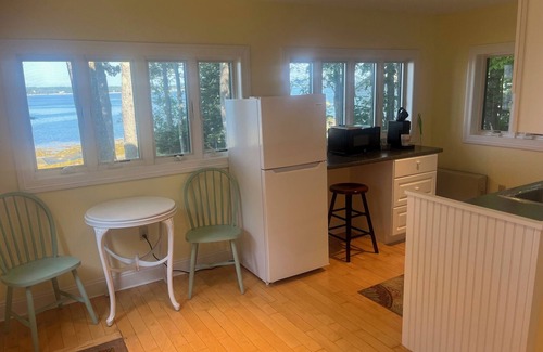 Trenton Cottage | Oceanfront on the doorstep to Acadia National Park