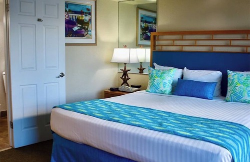 Pompano Beach Resort | Oceanfront Paradise! 1BR/1BTH fully equipped – this lovely resort has it all!