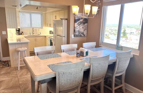 New Smyrna Beach Condo | Oceanfront Penthouse Panoramic Views ! New Smyrna Beach Walk To Flagler Ave