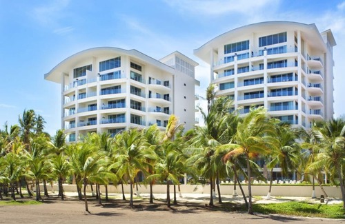 Jaco Condo | Oceanfront Penthouse, Unbelievable Views - Luxury 4BR/4.5BA with pool table