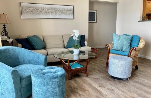 Salisbury Beach House | Oceanfront Penthouse with Family & Friends