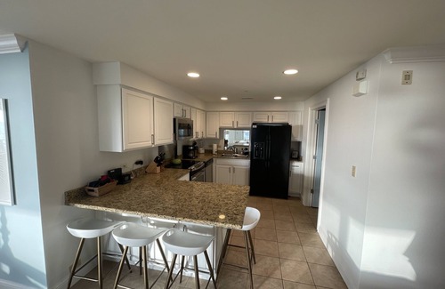 Daufuskie Island Condo | OCEANFRONT! Pool & Land Trans included!