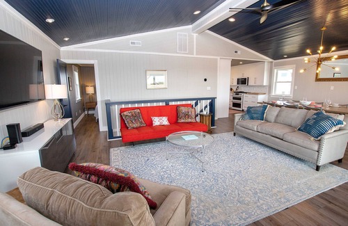 Farrow Shores House | Oceanfront, Private Pool, Hot Tub, Beachfront, Beach Access, Amazing Sunrises