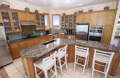 Pine Island House | OCEANFRONT, Private Pool, Ocean Views, Private Beach Access, PI250, Windrift