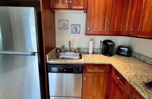 Dennis Port Condo | Oceanfront Property Private Beach on Nantucket SoundnSleeps 6n