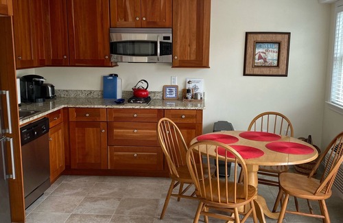 Dennis Port Condo | Oceanfront Property Private Beach on Nantucket SoundnSleeps 6n